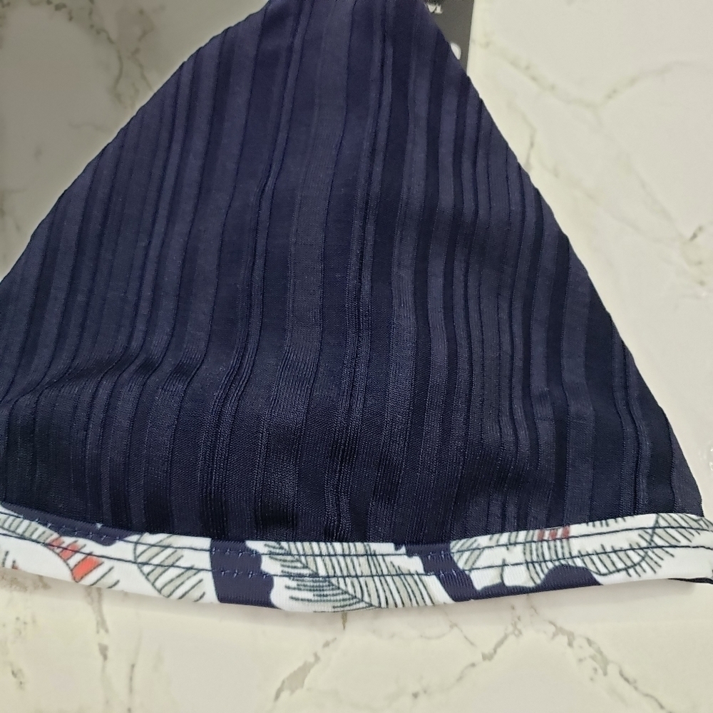 Tavik Zepplin Triangle Bikini Top - Picture 6 of 9